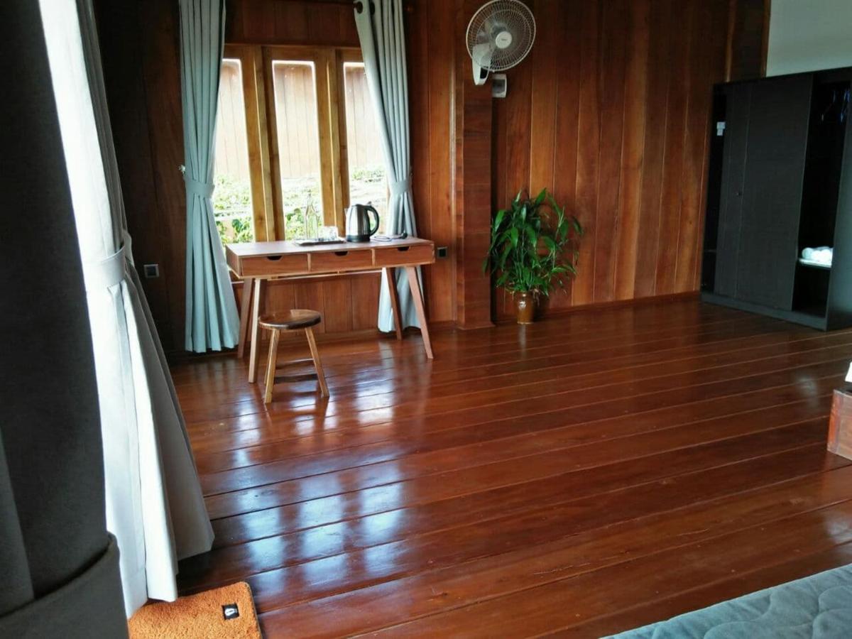 Sumeru Sen Monourom Bagian luar foto